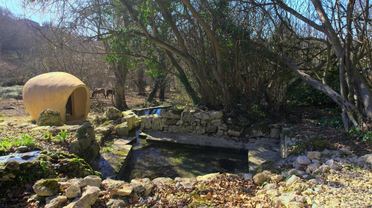 Maison Terre Les Cabanes De Fallot - Sauna Bain-Froid Piscine Naturelle L'isle-Bouzon Esterno foto